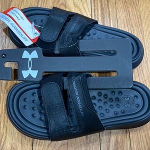 New Bllack Under Armour slides very comfortable.